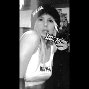 ᖇEᑫᑌEᔕTEᗪ ᗪOᒪᒪᔕ KIᒪᒪ ᗷᑌᑎᗪᒪE